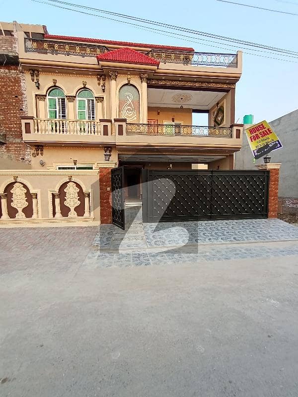 الرحمان گارڈن فیز 2 الرحمان گارڈن,لاہور میں 6 کمروں کا 10 مرلہ مکان 3.6 کروڑ میں برائے فروخت۔