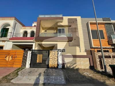 5 Marla Brand New Facing Park House Is Available For Sale In Citi Housing Jhelum
