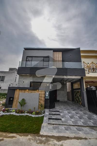 5 Marla Out Class Stylish Luxury Bungalow For Rent In DHA Phase 9 Town