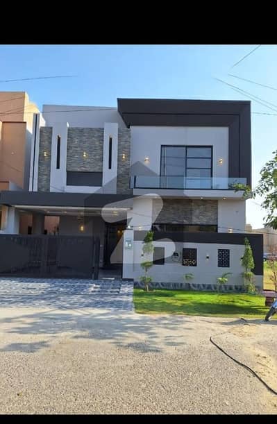 9 Marla Luxury New House For Sale