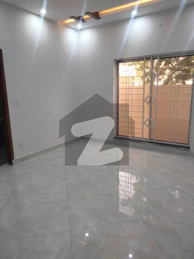 10 MARLA BARND NEW UPPER PORTION FOR RENT IN JUBIEEL TOWN