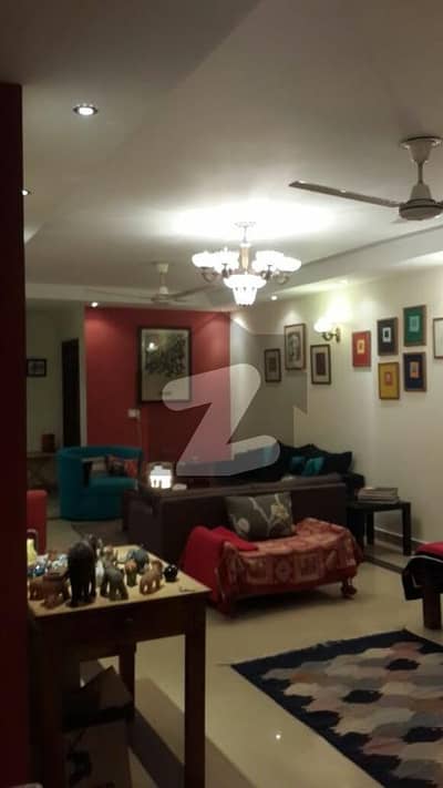 10 Marla 2nd Floor Fully Renovated Apartment In Rehman Gardens Near Dha Avenue Mall Lahore