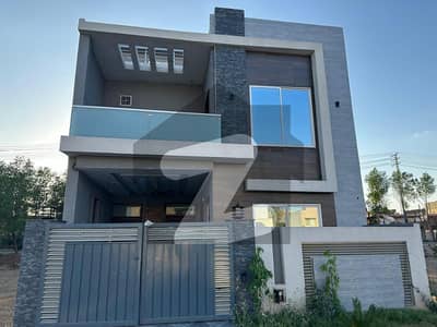 5 Marla Luxury House Available In Lahore