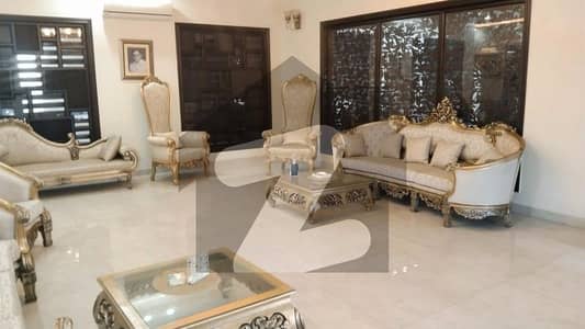 8 Kanal Farmhouse For Sale In DHA Phase 10