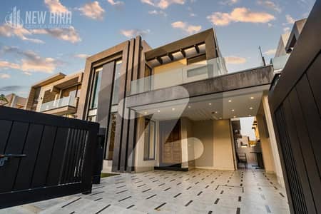 10 Marla Beautiful House For Sale In Dha Phase 1 Top Location Facing Park