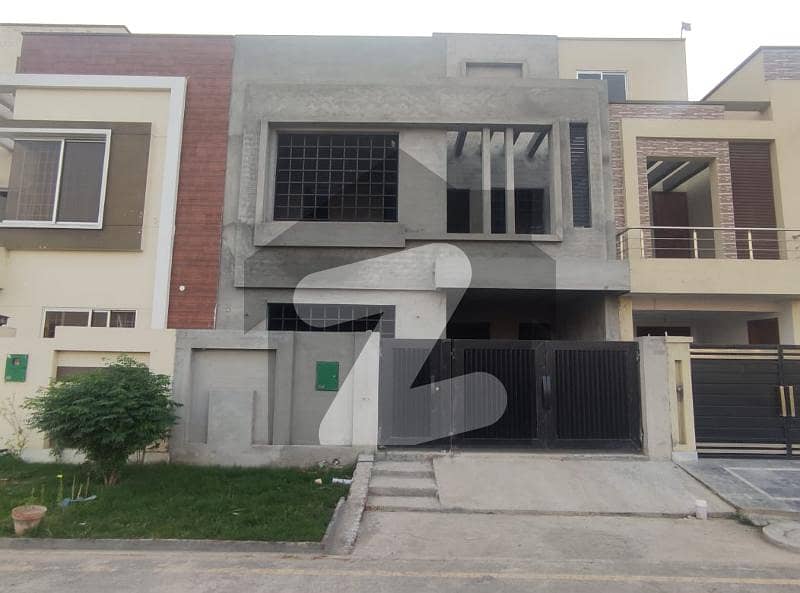 5 MARLA GREY STRUCTURE HOUSE FOR SALE IN BAHRIA ORCHARD LAHORE