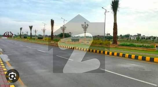 خیابانِ ظفر لاہور میں 5 مرلہ رہائشی پلاٹ 75.0 لاکھ میں برائے فروخت۔