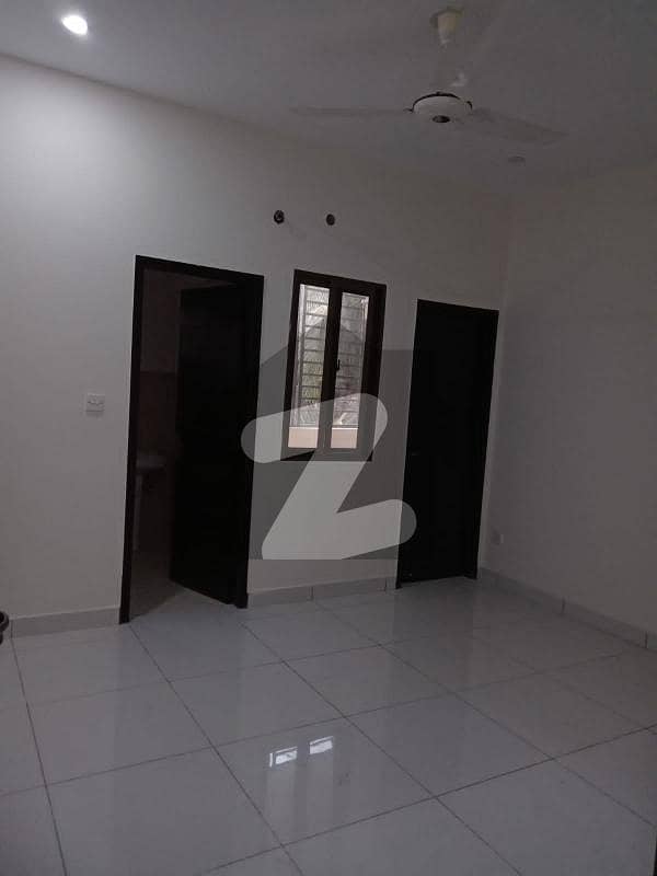 240 Sq Yd Bungalow Available For Rent In Gulistan E Jauhar