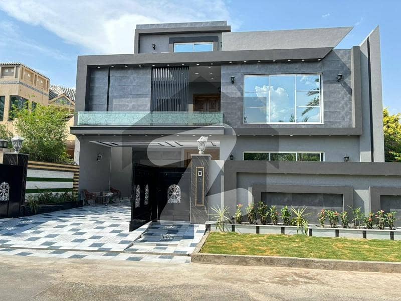 1 KANAL BRAND NEW ULTRA MODERN DESIGN HOUSE AVAILABLE FOR SALE IN VALENCIA TOWN