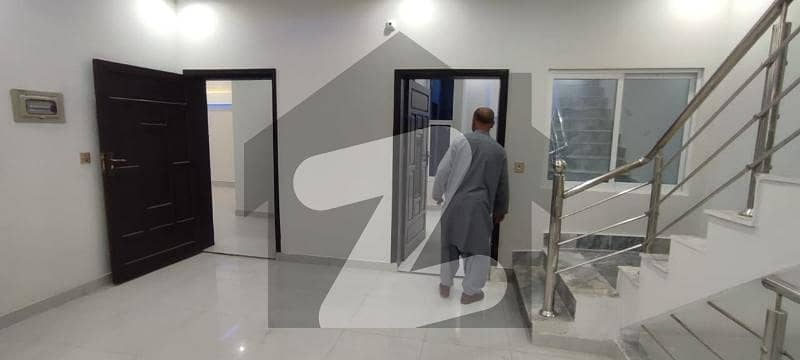 گلریز ہاؤسنگ سوسائٹی فیز 2 گلریز ہاؤسنگ سکیم,راولپنڈی میں 4 کمروں کا 4 مرلہ مکان 2.0 کروڑ میں برائے فروخت۔