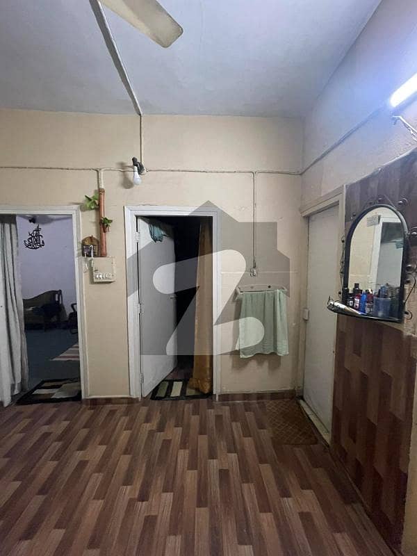 2bed Dd 2nd Floor Flat Main ShahrahEPakistan Facing Block 14 Federal