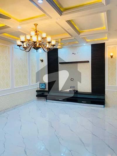 10 MARLA LIKE A BRAND NEW FULL HOUSE FOR RENT IN GULBAHAR BLOCK BAHRIA TOWN LAHORE