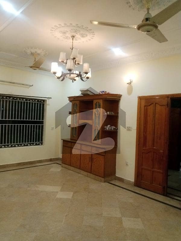 40*80 Ground+Basement available For Rent 
G-13/4