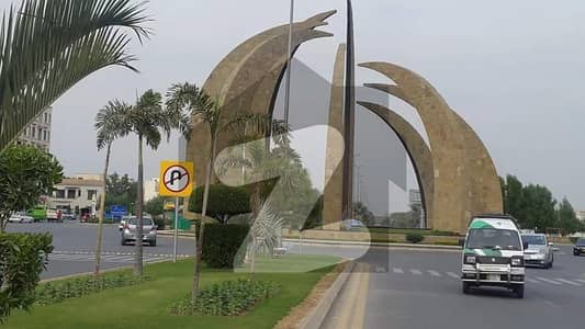 Corner Commercial Building Facing 100 Feet Road For Sale In Sector D Bahria Town Lahore