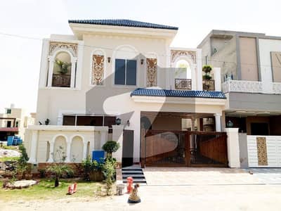 9 Marla Luxury House Brand New For Sale