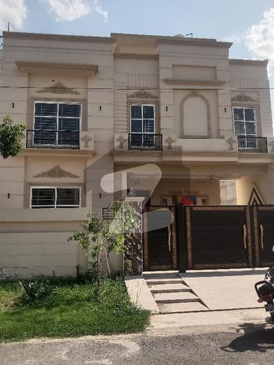 10 Marla House For Rent In Royal Orchard
Near To Commercial Near To Park Near To Masjid