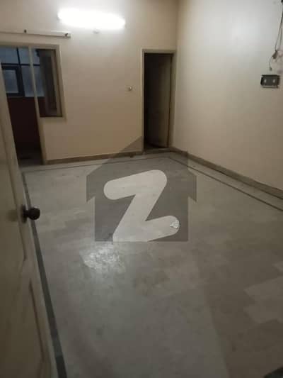 سکیم 33 کراچی میں 2 کمروں کا 4 مرلہ فلیٹ 1.1 کروڑ میں برائے فروخت۔