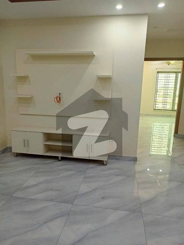 2 bedroom non furnished brand new Apartment Available For Rent Bahria Town Lahore