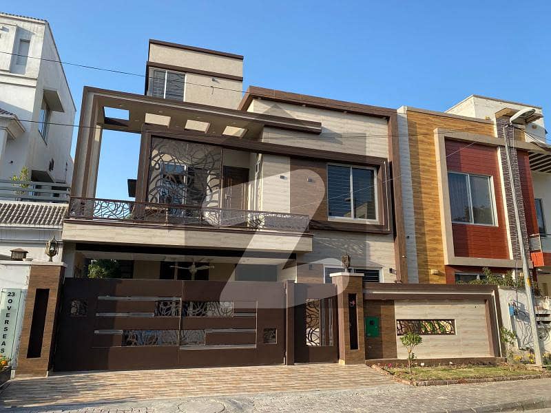 10 Marla Upper Portion Available For Rent Bahria Town Lahore