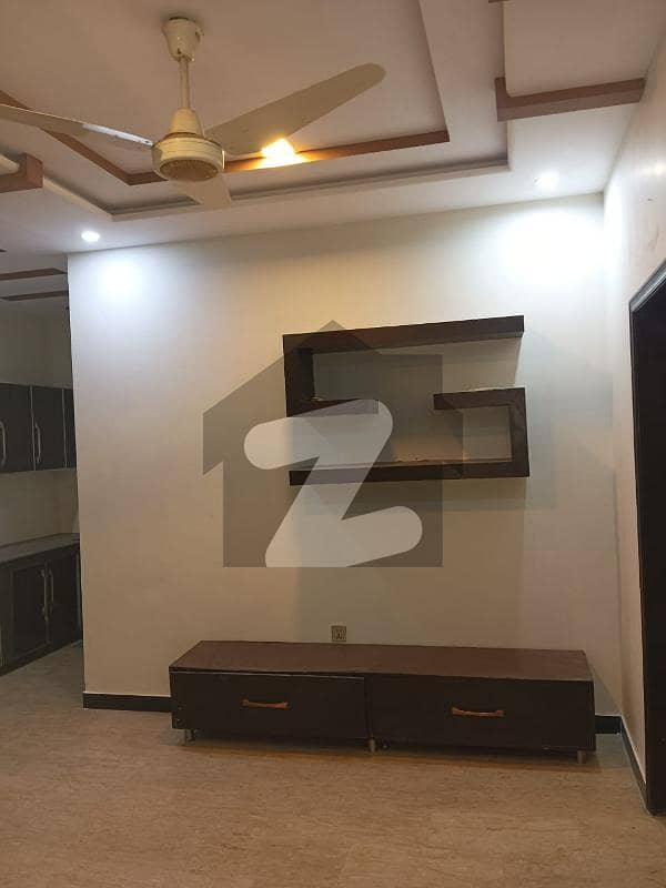 5 Marla Used House For Sale In Block BB Sector D Bahria Town Lahore
