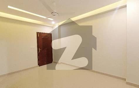 عسکری 11 - سیکٹر ڈی عسکری 11,عسکری,لاہور میں 3 کمروں کا 10 مرلہ فلیٹ 98.0 ہزار میں کرایہ پر دستیاب ہے۔