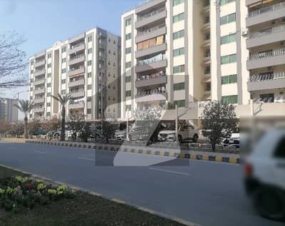 Centrally Located Flat For sale In Askari 11 - Sector B Apartments Available
