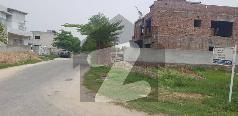 10 Marla Corner plot on 6 Month Easy Instalments For Sale in Lake City - Sector M-6
