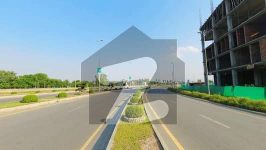 MOSTELY RECOMMENDED 5 MARLA COMMERCIAL PLOT STUNNING LOCATION OPEN FORM LOCATED L BLOCK 2ND PLOT TO MAIN GATE GATI UMRA ROAD VERY REASONABLE PRICE