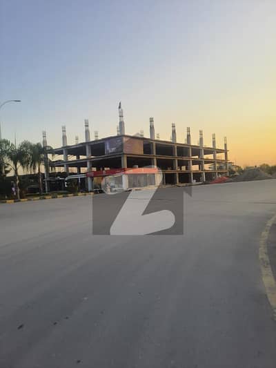 4kanl commercial plot main gulberg express Islamabad available for sale