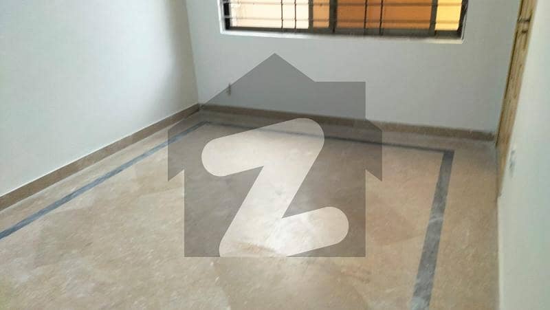 Unoccupied Upper Portion Of 4 Marla Is Available For rent In G-13