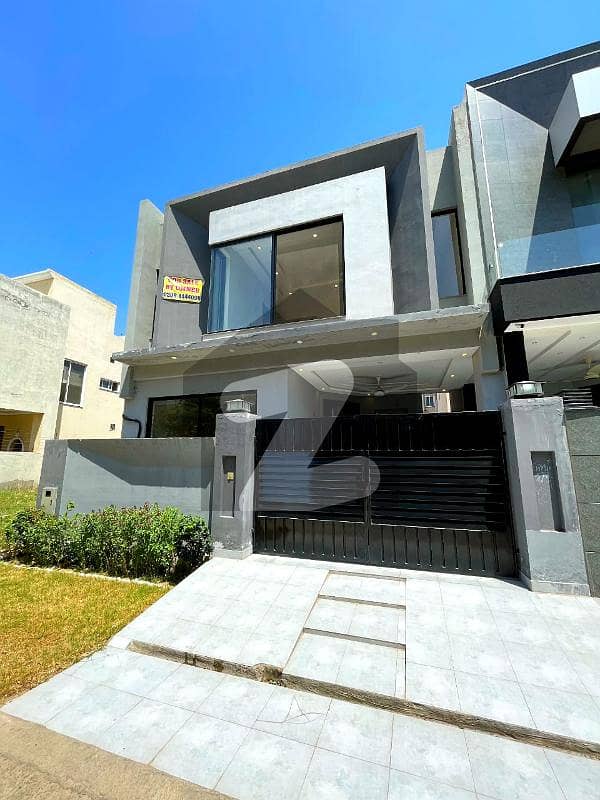 5 Marla Brend New Luxury House For Sale In 9 Town DHA Lahore