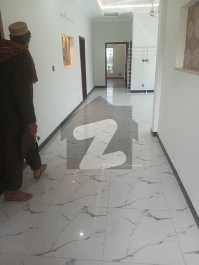 زراج ہاؤسنگ سکیم اسلام آباد میں 3 کمروں کا 14 مرلہ بالائی پورشن 75.0 ہزار میں کرایہ پر دستیاب ہے۔