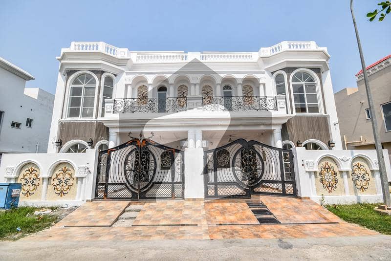5 MARLA BRAND NE LUXURY HOUSE FOR SALE IN DHA PHASE 9 TOWN