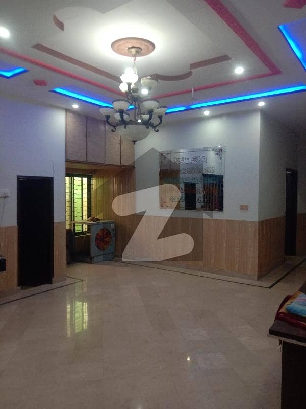 آرکیٹیکٹس انجنیئرز ہاؤسنگ سوسائٹی لاہور میں 4 کمروں کا 10 مرلہ مکان 1.3 لاکھ میں کرایہ پر دستیاب ہے۔