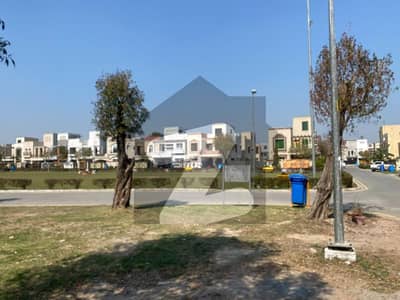 8 Marla Plot in Zinia Block, Bahria Nasheman, Lahore - Fully Developed, LDA Approved Society