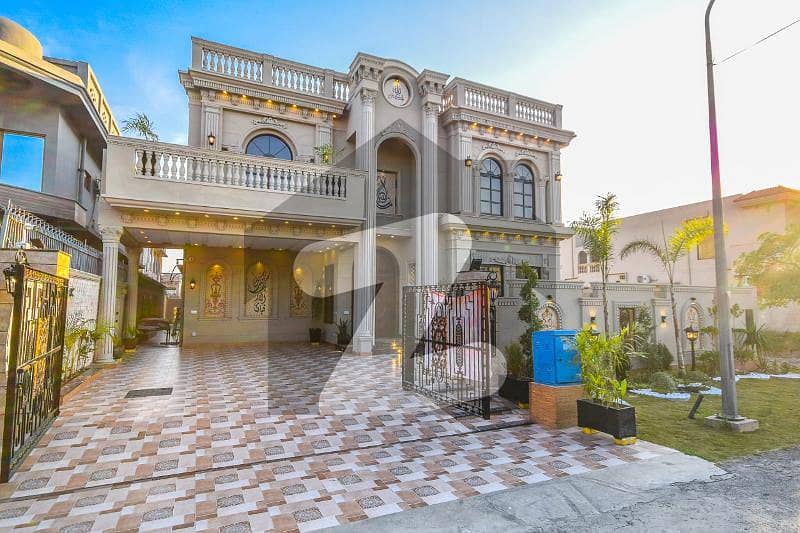 01 KANAL SPANISH VILLA FOR SALE IN DHA PHASE 6