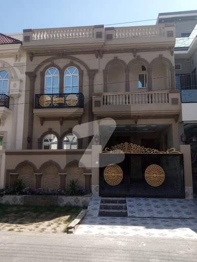 5 Marla Brand New Lavish House For Sale At Tariq Gardens Lahore