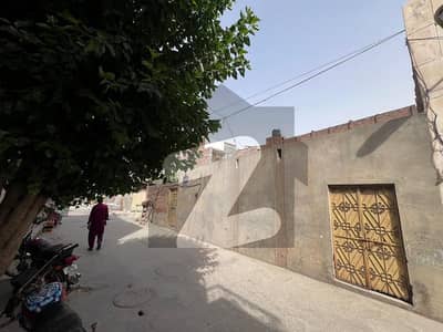رسول نگر فیصل آباد میں 2 کمروں کا 4 مرلہ مکان 60.0 لاکھ میں برائے فروخت۔