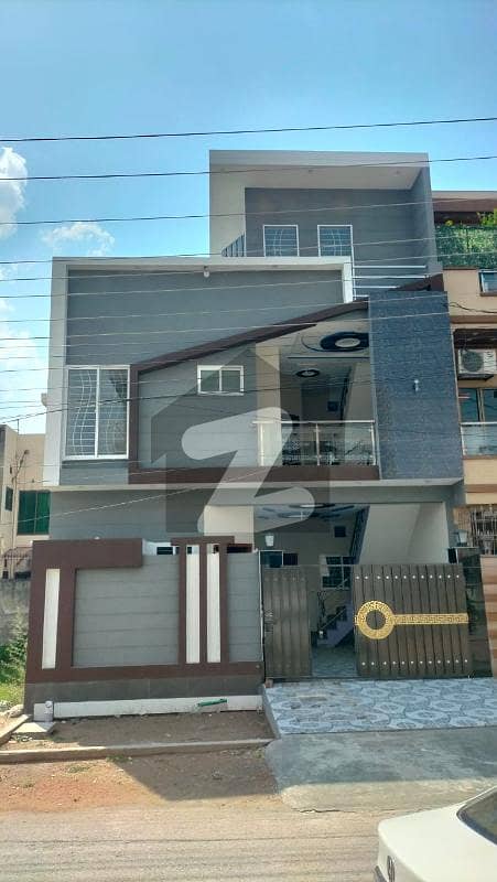 5 Marla Beautifully Designed House For Sale In Jubliee Town Lahore
