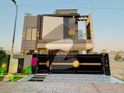 10 Marla Brand New Ultra Modern Designer ,Next Generation Lavish House For Sale In talha block Demand 4.80 Bahria Town Lahore
