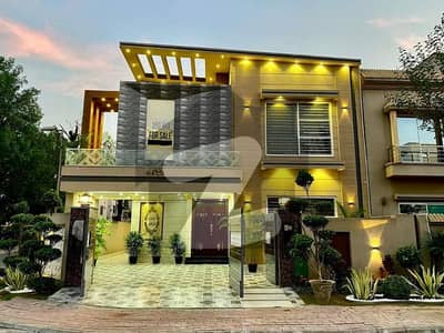 12.5 Marla Brand New Lavish Corner Modern Elevation House For Sale In Chambelli Block LDA Approved Demand 5.75 Crore