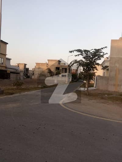 Prime Location 5 - Marla Plot Is Available In Tulip Extension Block Of Park View City Lahore Situated At Main Multan Road Opposite DHA Phase IIX EME Sector Canal Road Near Motorway M - 2 , Ring Road , Orange Line Train Metro Store & Emporium Mall