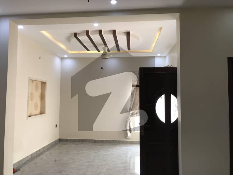 سٹی ہاؤسنگ سکیم جہلم میں 4 کمروں کا 5 مرلہ مکان 1.62 کروڑ میں برائے فروخت۔ سٹی ہاؤسنگ سکیم جہلم میں 4 کمروں کا 5 مرلہ مکان 1.62 کروڑ میں برائے فروخت۔