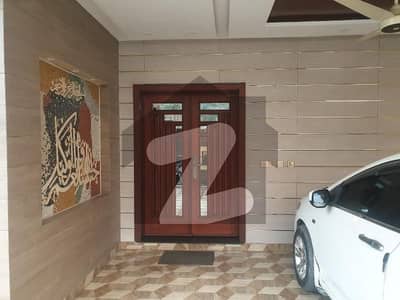 Brand New 10 Marla Upper Portion Available for Rent on Prime Location. (Near Shoukat Khanam Hospital)