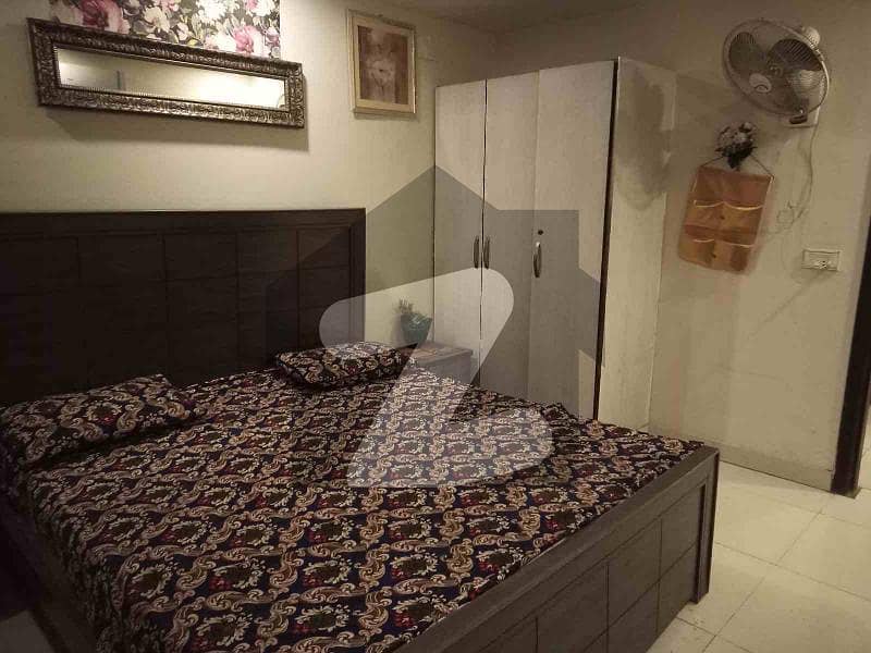 1 BED STUDIO FURNISHED APARTMENT IS AVAILABLE FOR RENT IN SECTOR B BAHRIA TOWN LAHORE
