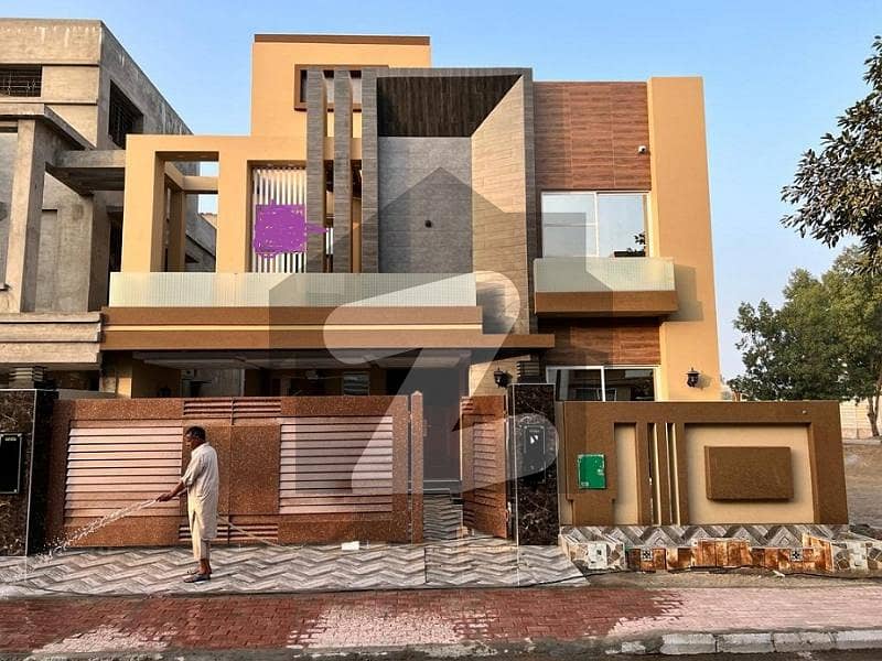 10 MARLA BRAND NEW LUXURY HOUSE FOR RENT IN JASMINE BLOCK BAHRIA TOWN LAHORE