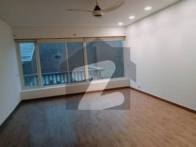 100 % Original Picture Defence 2 Kanal Modren Design Fully Renovated Luxury Bungalow For Sale Phase 2