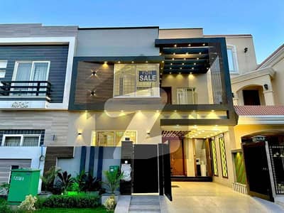 Beautiful 5 Marla House For Sale Hot Location Of Dha Town