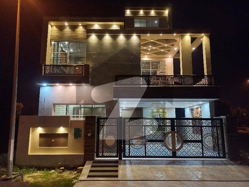 BAHRIA ORCHARD BRAND NEW HOUSE FOR SALE 252 D. BLOCK MORE DETAILS CONTACT ME