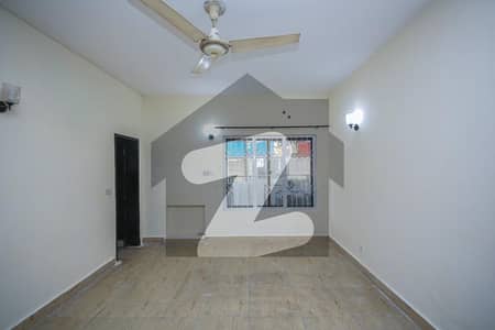 1 Kanal Uper Portion for Rent In Good location DHA Phase 6 B Block